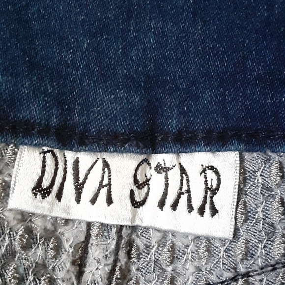 Diva star stretch jeans, Size 11 - Picture 6 of 10